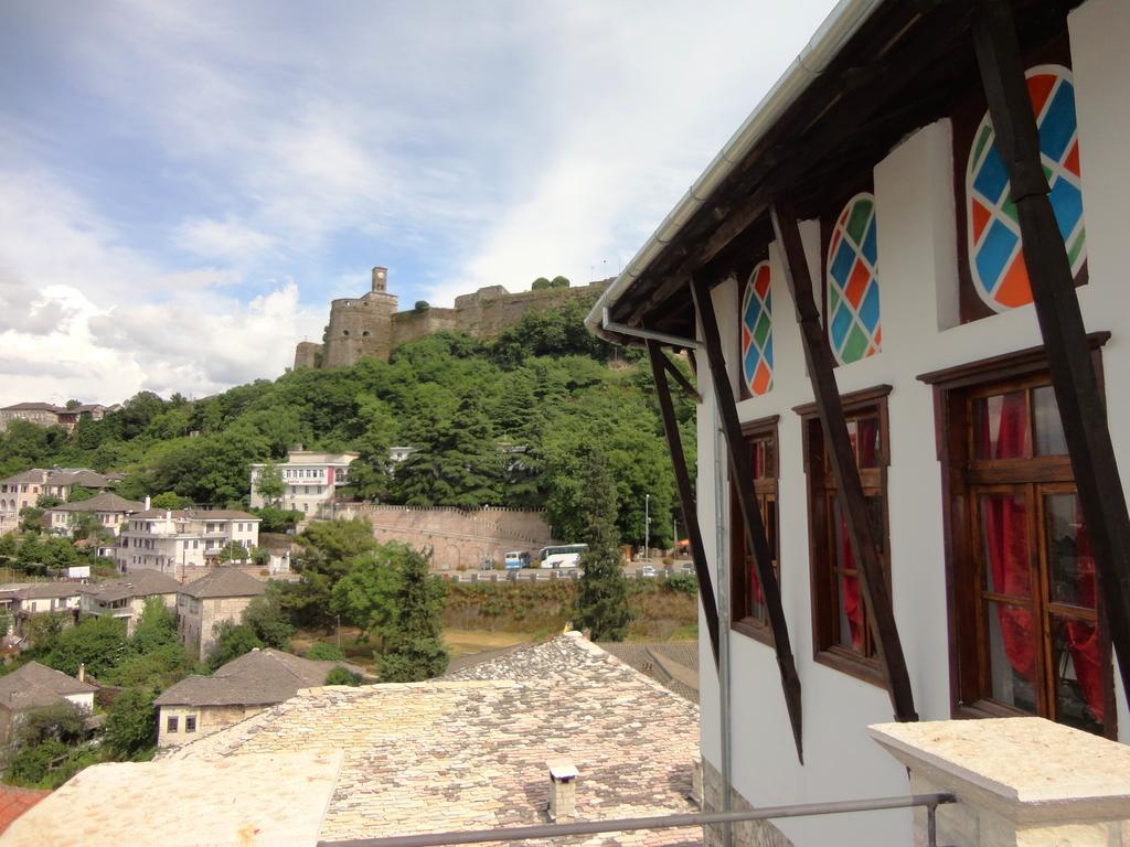Hotel Kalemi 2 Gjirokastër Exteriör bild