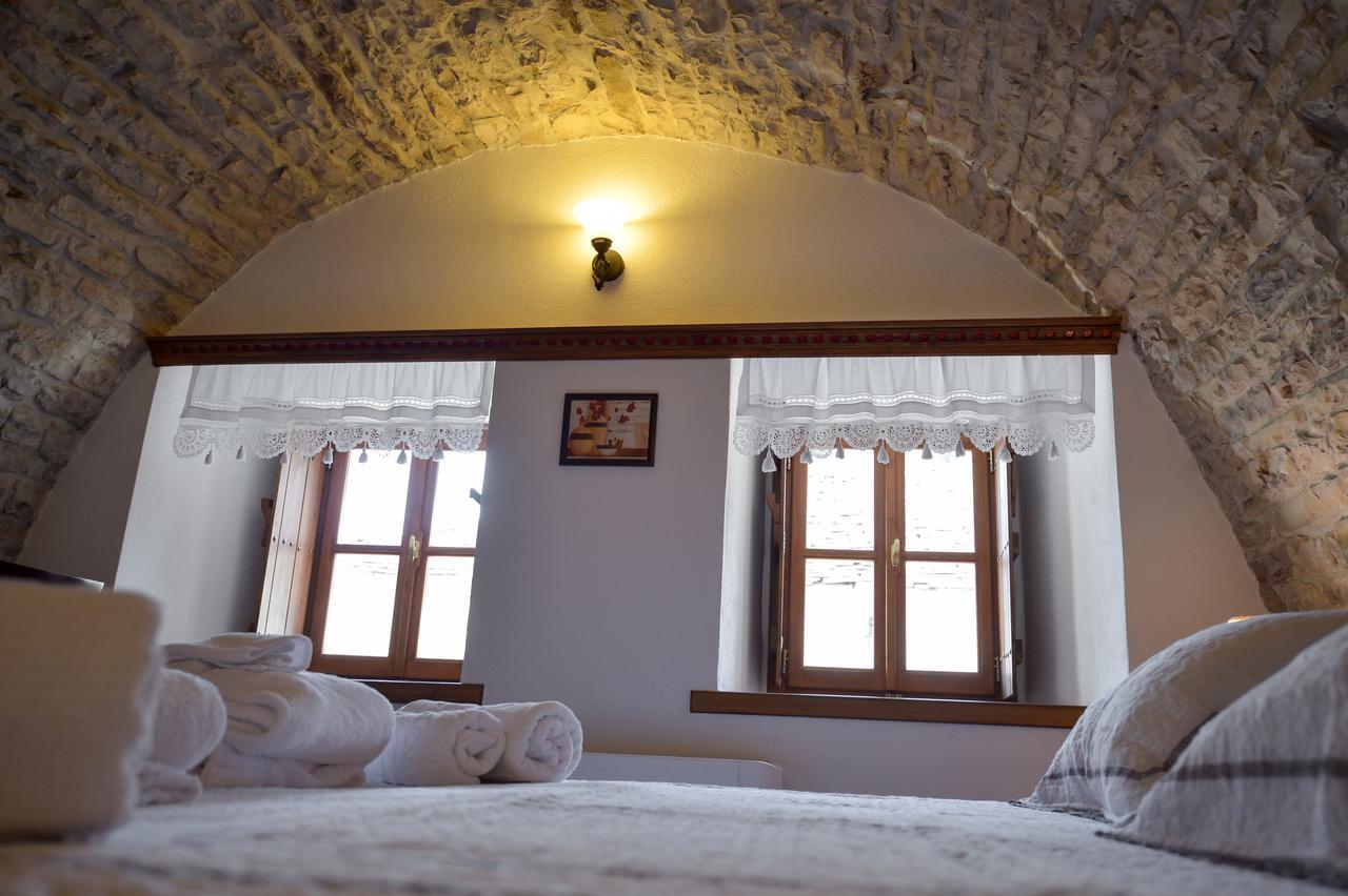 Hotel Kalemi 2 Gjirokastër Exteriör bild