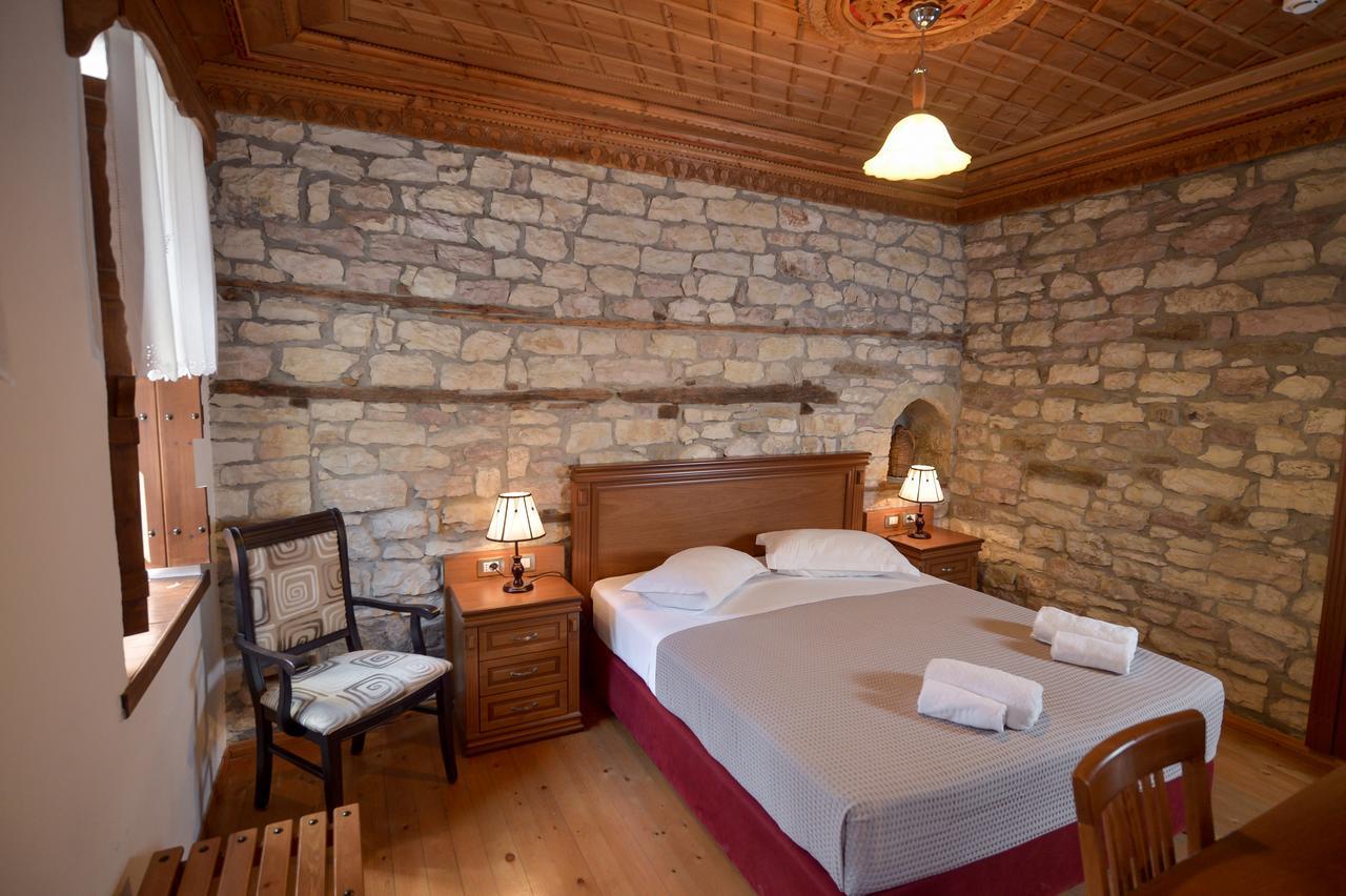 Hotel Kalemi 2 Gjirokastër Exteriör bild