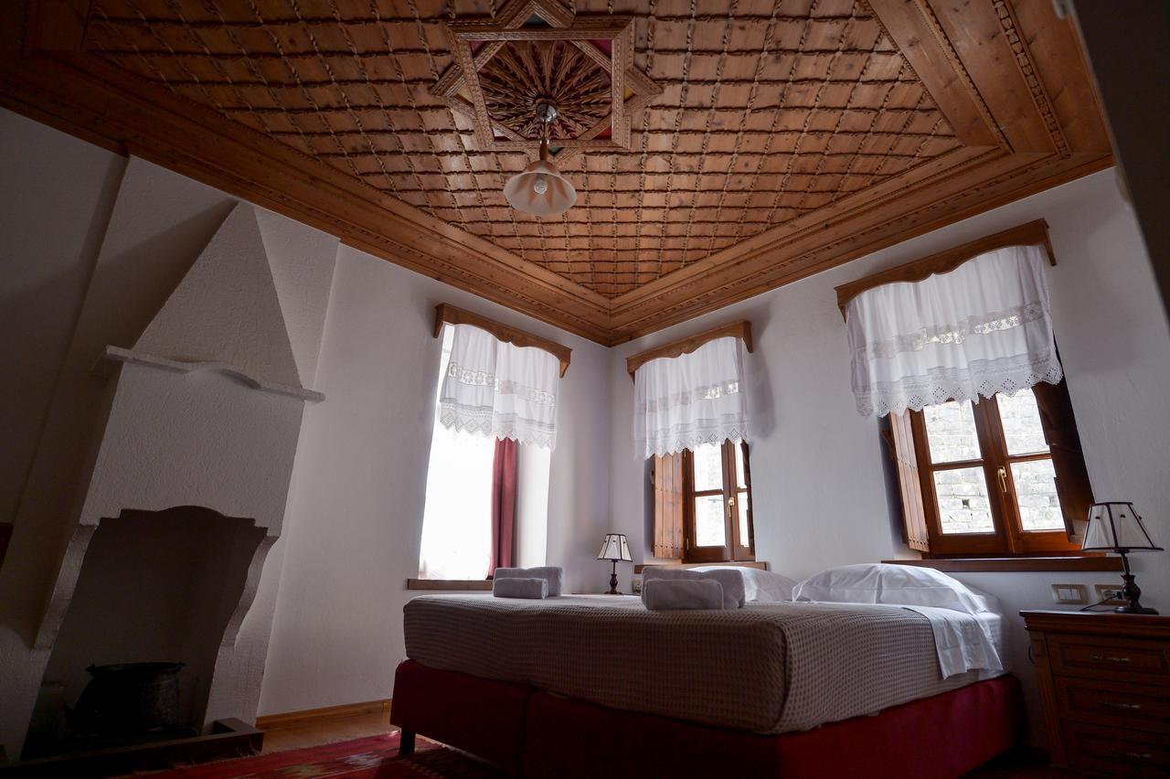 Hotel Kalemi 2 Gjirokastër Exteriör bild