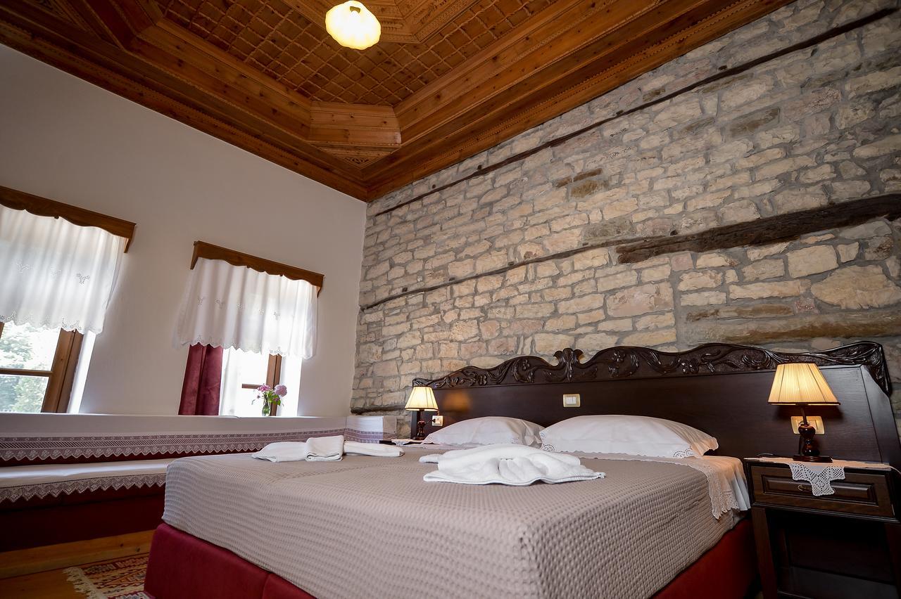 Hotel Kalemi 2 Gjirokastër Exteriör bild