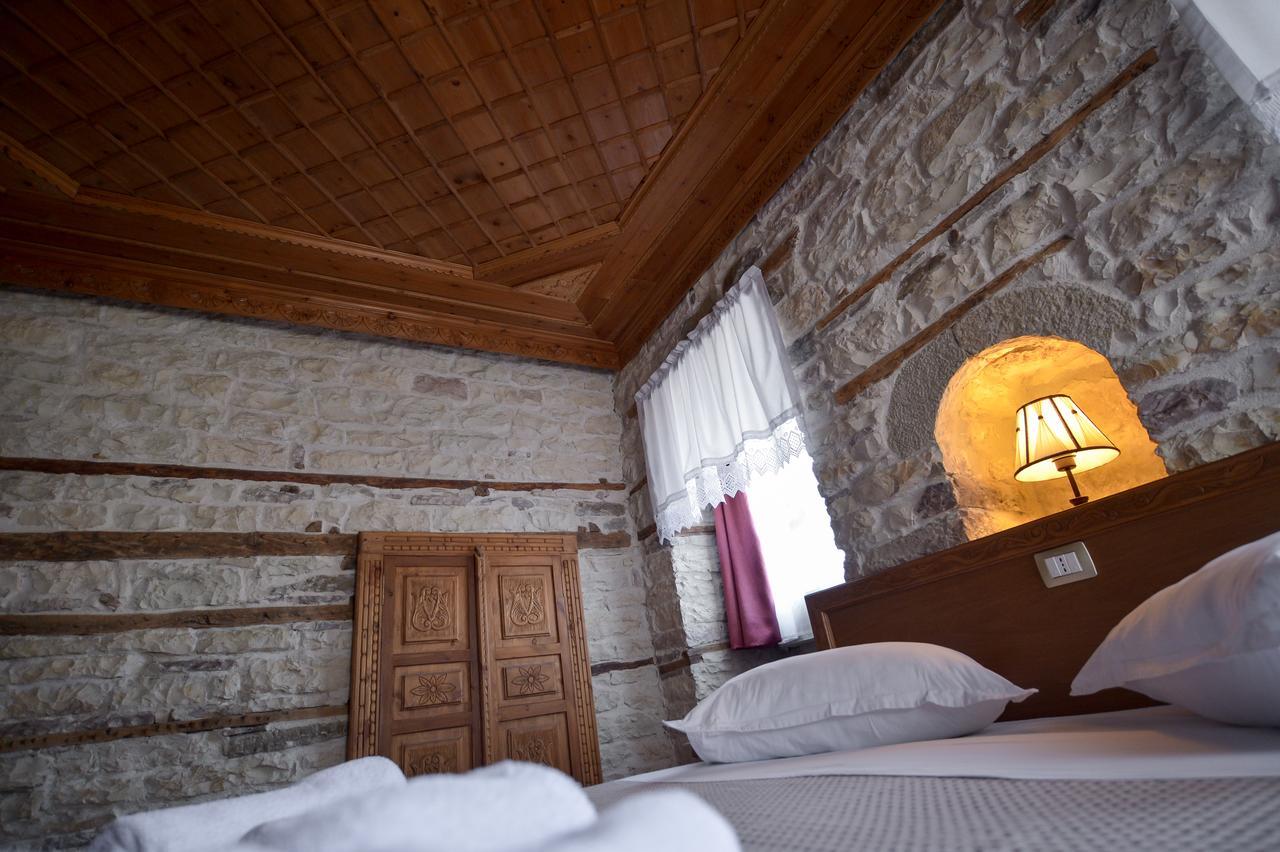 Hotel Kalemi 2 Gjirokastër Exteriör bild
