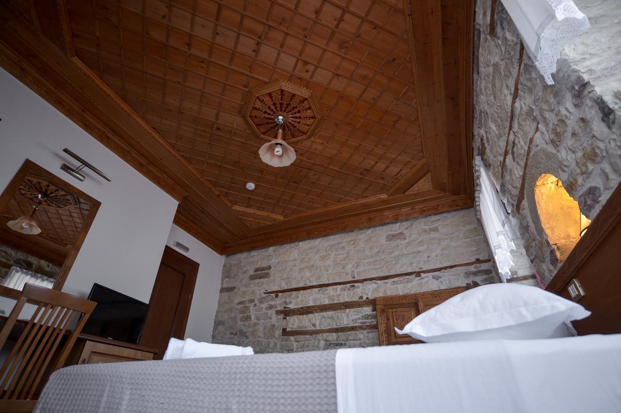 Hotel Kalemi 2 Gjirokastër Exteriör bild