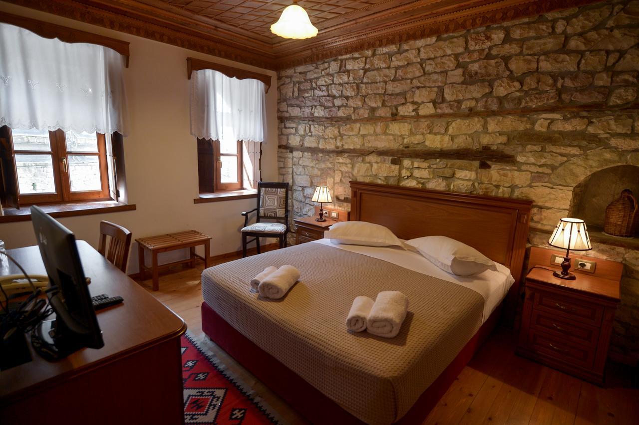 Hotel Kalemi 2 Gjirokastër Exteriör bild