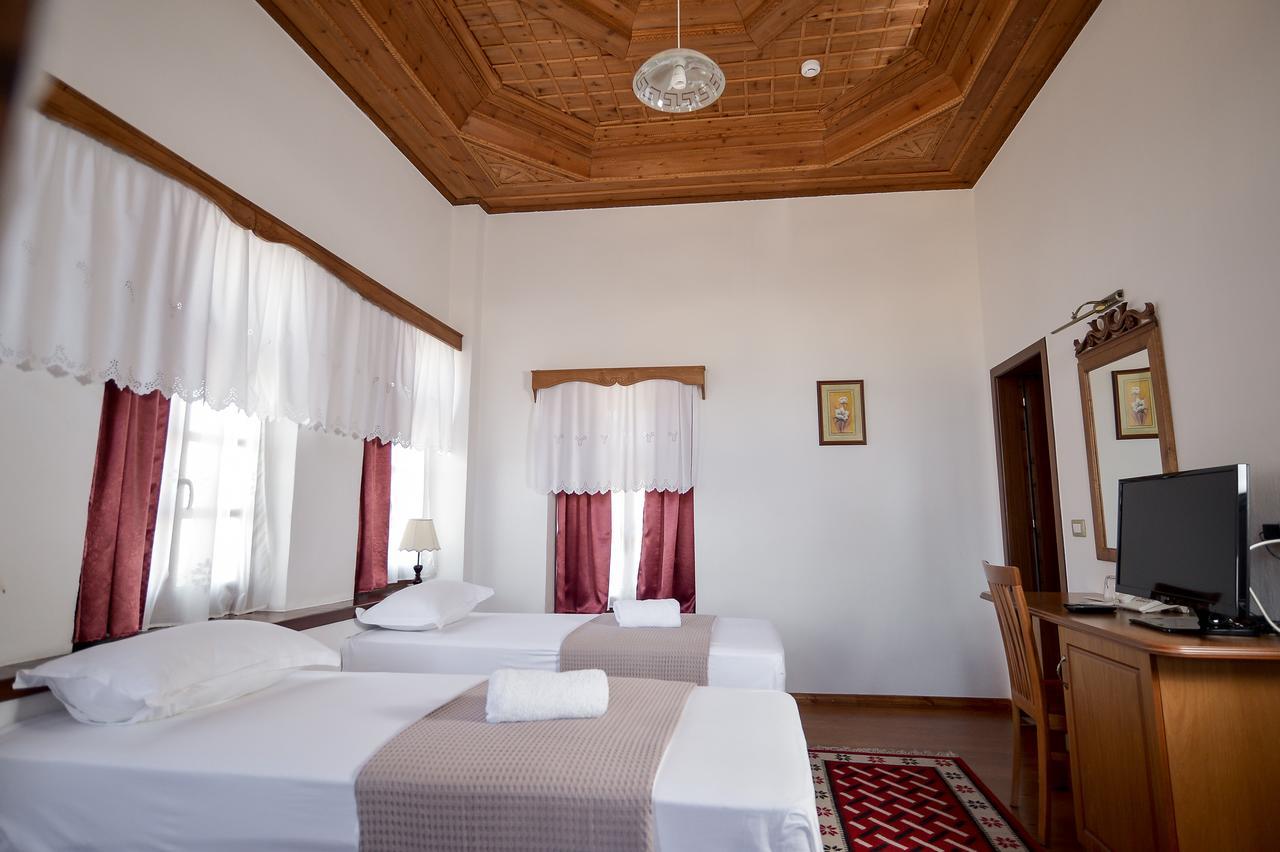 Hotel Kalemi 2 Gjirokastër Exteriör bild